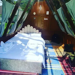 Under Stars House , Vermosh Albanien