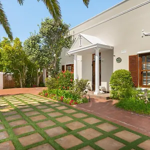 Meerendal Cottage-affordable Luxury-private Garden With Pool & Hot Tub , Kapstadt Südafrika
