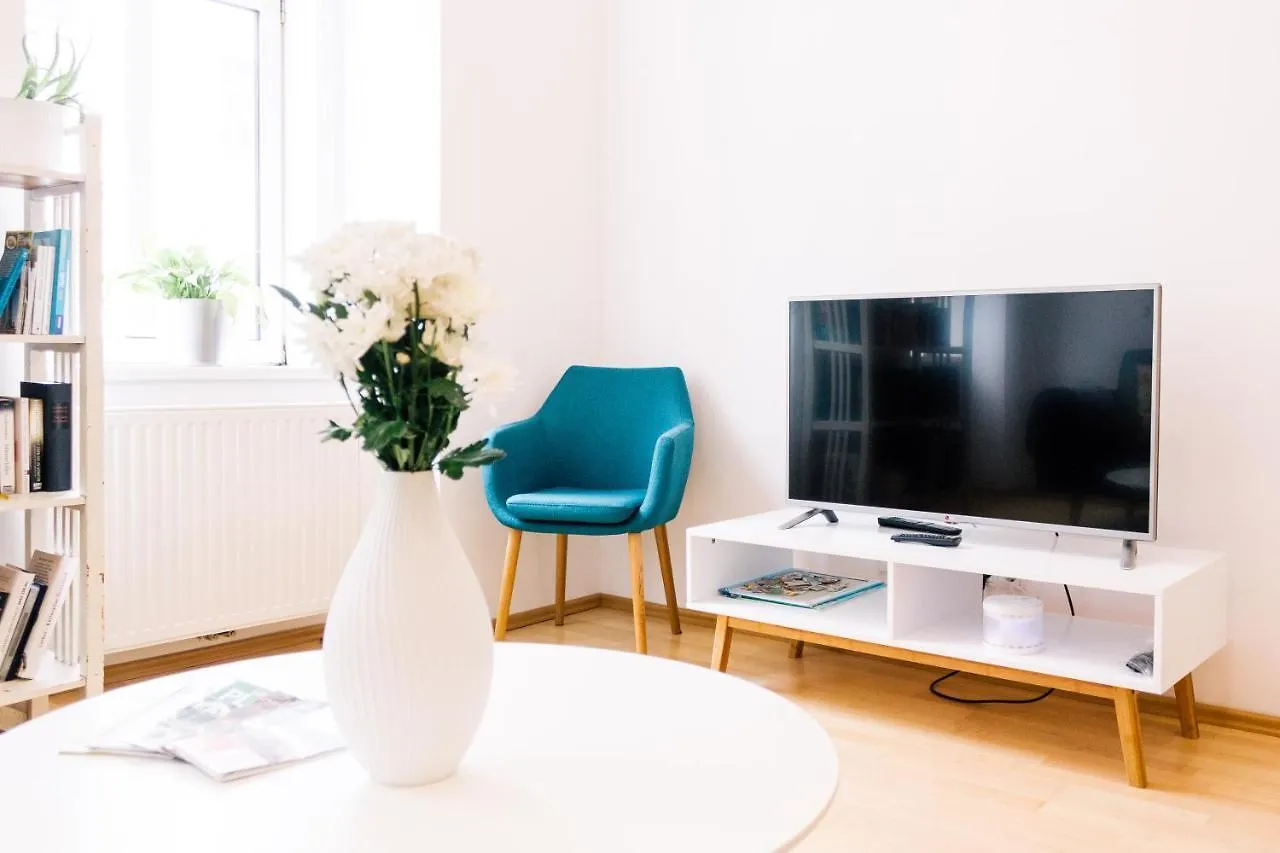 Bright, Central And Stylish City Apartment Viena