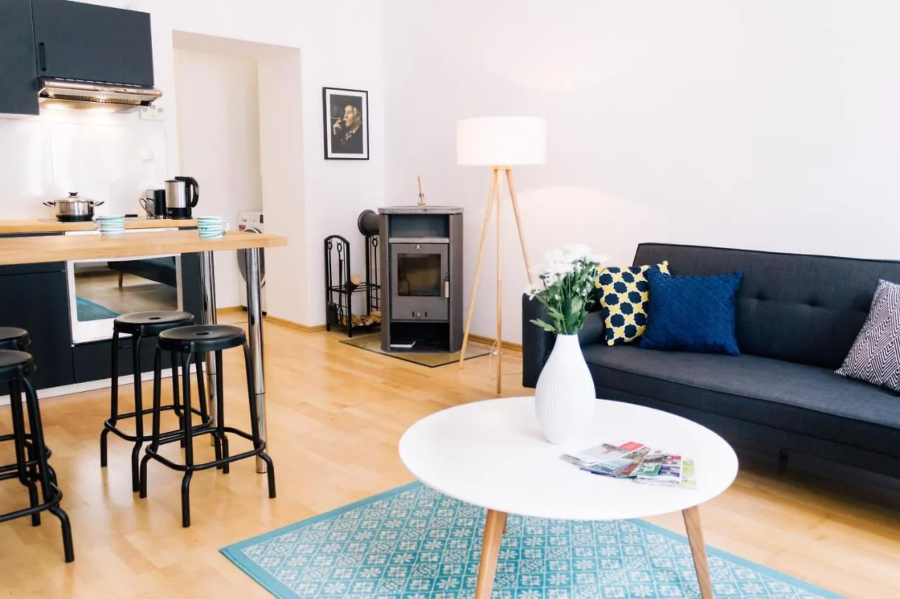 Bright, Central And Stylish City Apartment Viena